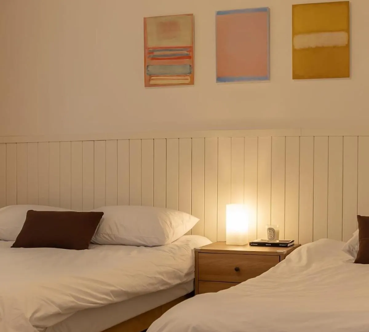 Apartment Poom Stay, Airport Bus, Cozy Stay For Seoul Travelers,Yeomchang Stn, Line9 South Korea