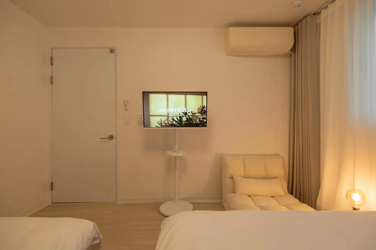 Poom Stay, Airport Bus, Cozy Stay For Seoul Travelers,Yeomchang Stn, Line9