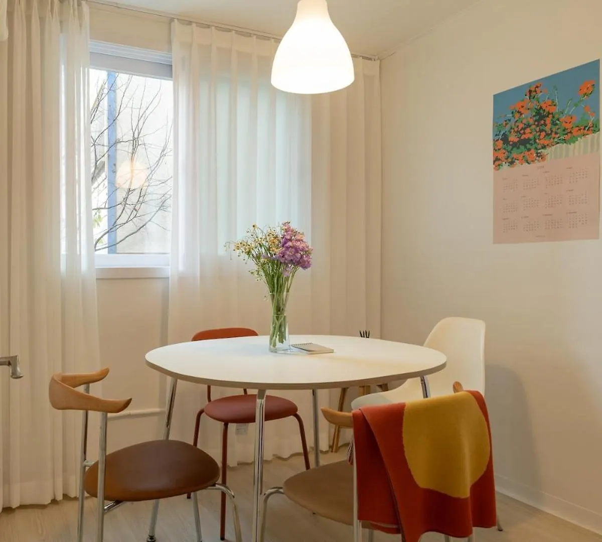 Poom Stay, Airport Bus, Cozy Stay For Seoul Travelers,Yeomchang Stn, Line 9 Express 0*,  Südkorea