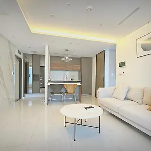 Uh Flat The Seocho 서울특별시