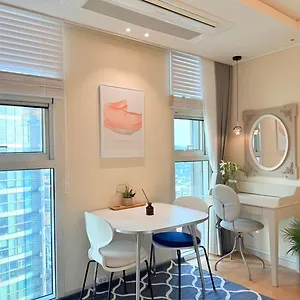 Apartment Mango&haru House, Seoul