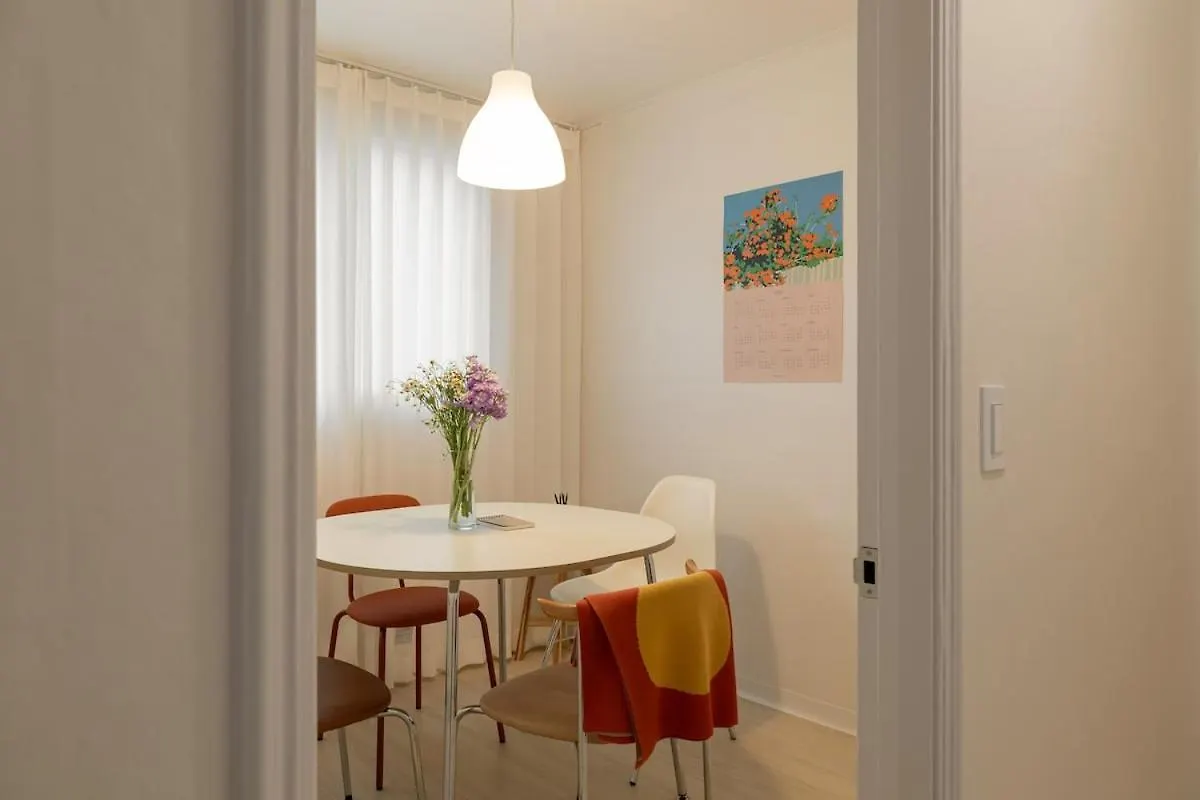 Poom Stay, Airport Bus, Cozy Stay For Seoul Travelers,Yeomchang Stn, Line 9 Express Appartement