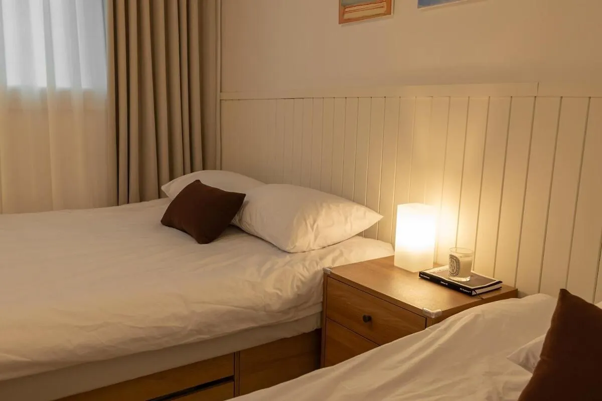 Poom Stay, Airport Bus, Cozy Stay For Seoul Travelers,Yeomchang Stn, Line9