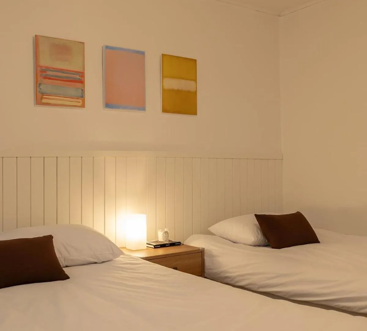 Poom Stay, Airport Bus, Cozy Stay For Seoul Travelers,Yeomchang Stn, Line9